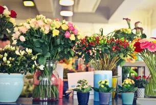 Como Acertar na Escolha das Flores para Cada Data Especial, vários arranjos de flores