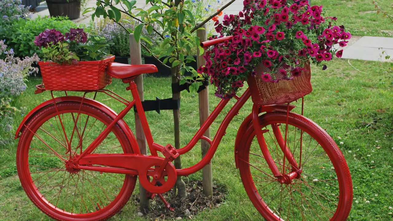Transforme Sua Bicicleta Velha em Vaso de Plantas 